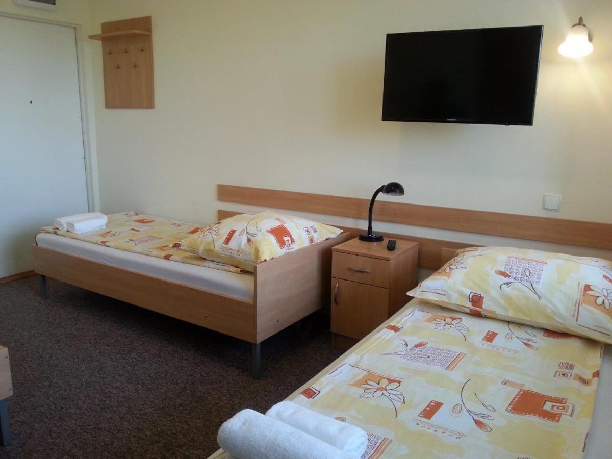 Piast Hotele Studenckie Cracovia Esterno foto